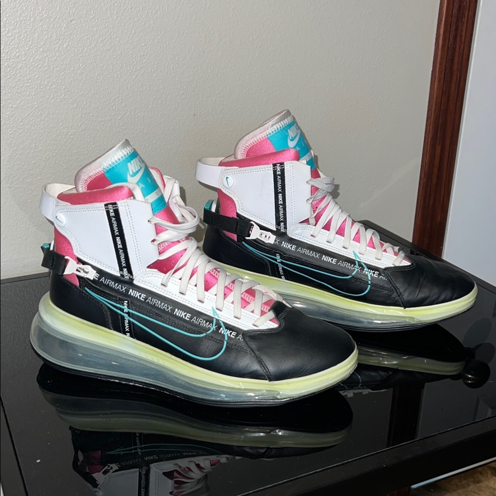 nike airmax 720  saturn